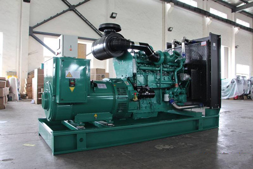 甘南320kw康明斯柴油发电车出租_COPY_COPY